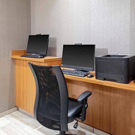 Springhill Suites By Marriott Kansas City Plaza Екстер'єр фото