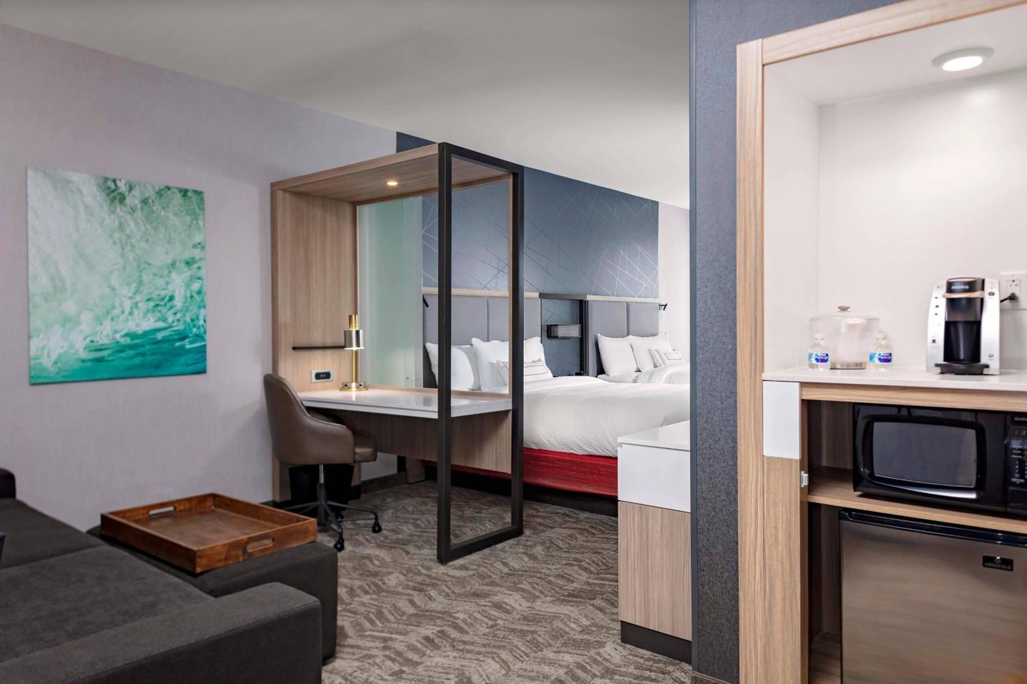 Springhill Suites By Marriott Kansas City Plaza Екстер'єр фото