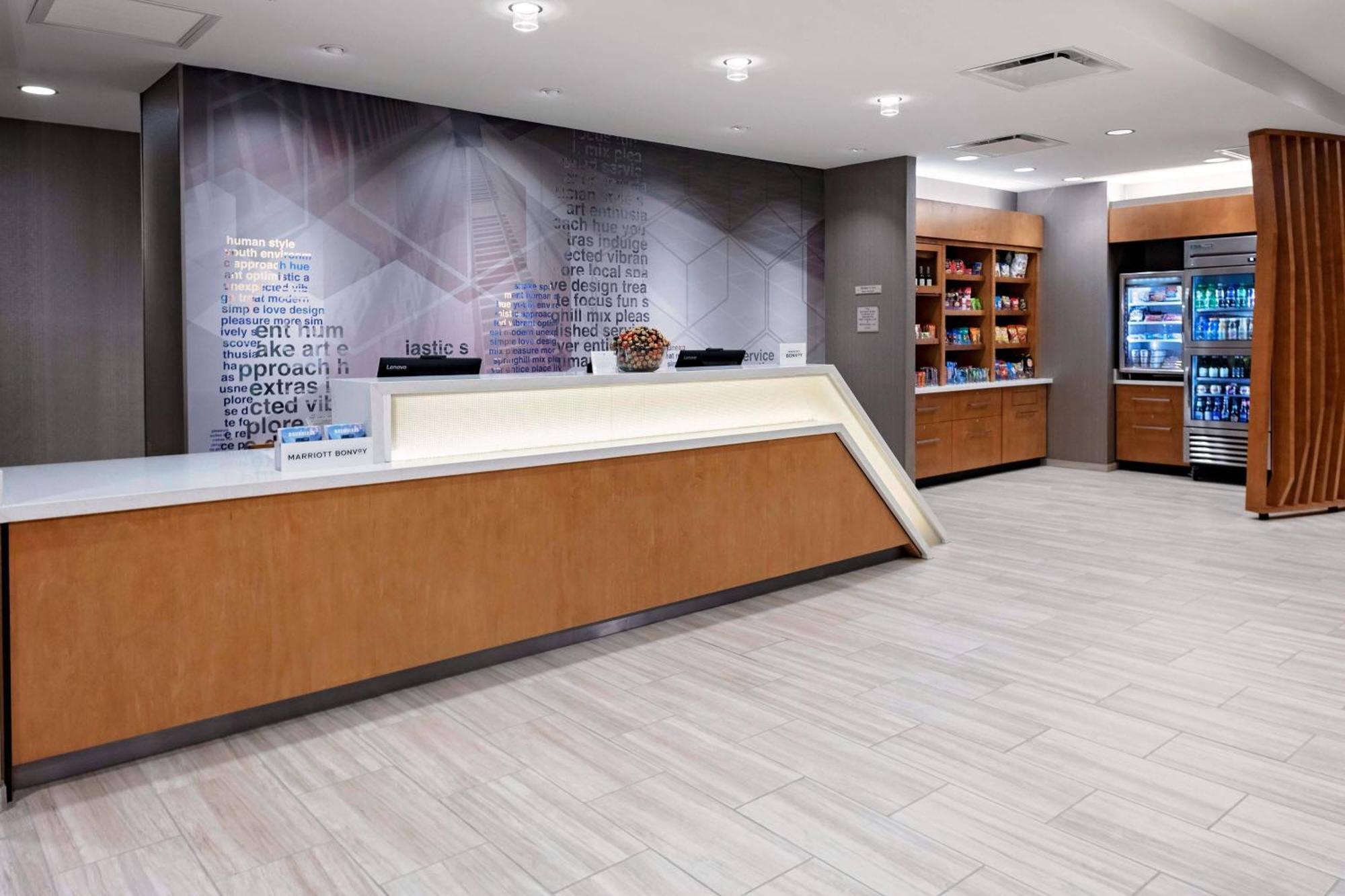 Springhill Suites By Marriott Kansas City Plaza Екстер'єр фото