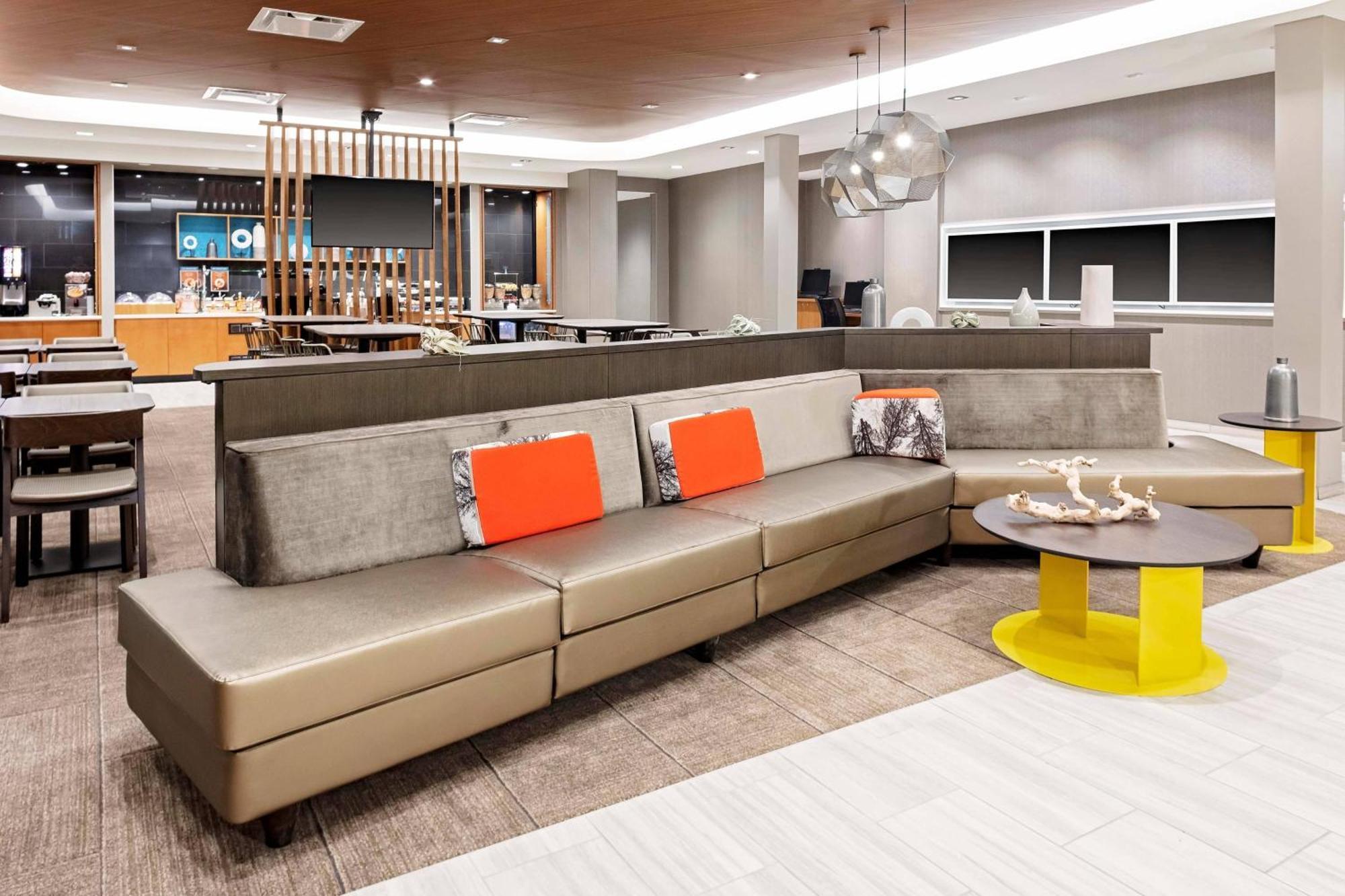 Springhill Suites By Marriott Kansas City Plaza Екстер'єр фото